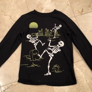 Boys Halloween long sleeve in size medium